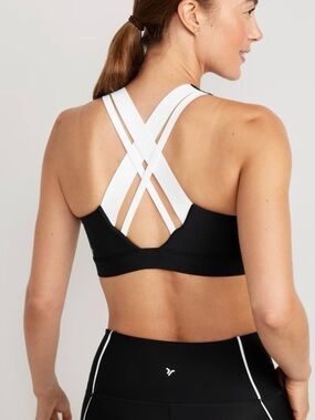 SET OF 2 Old Navy Cross Back Sportsbras